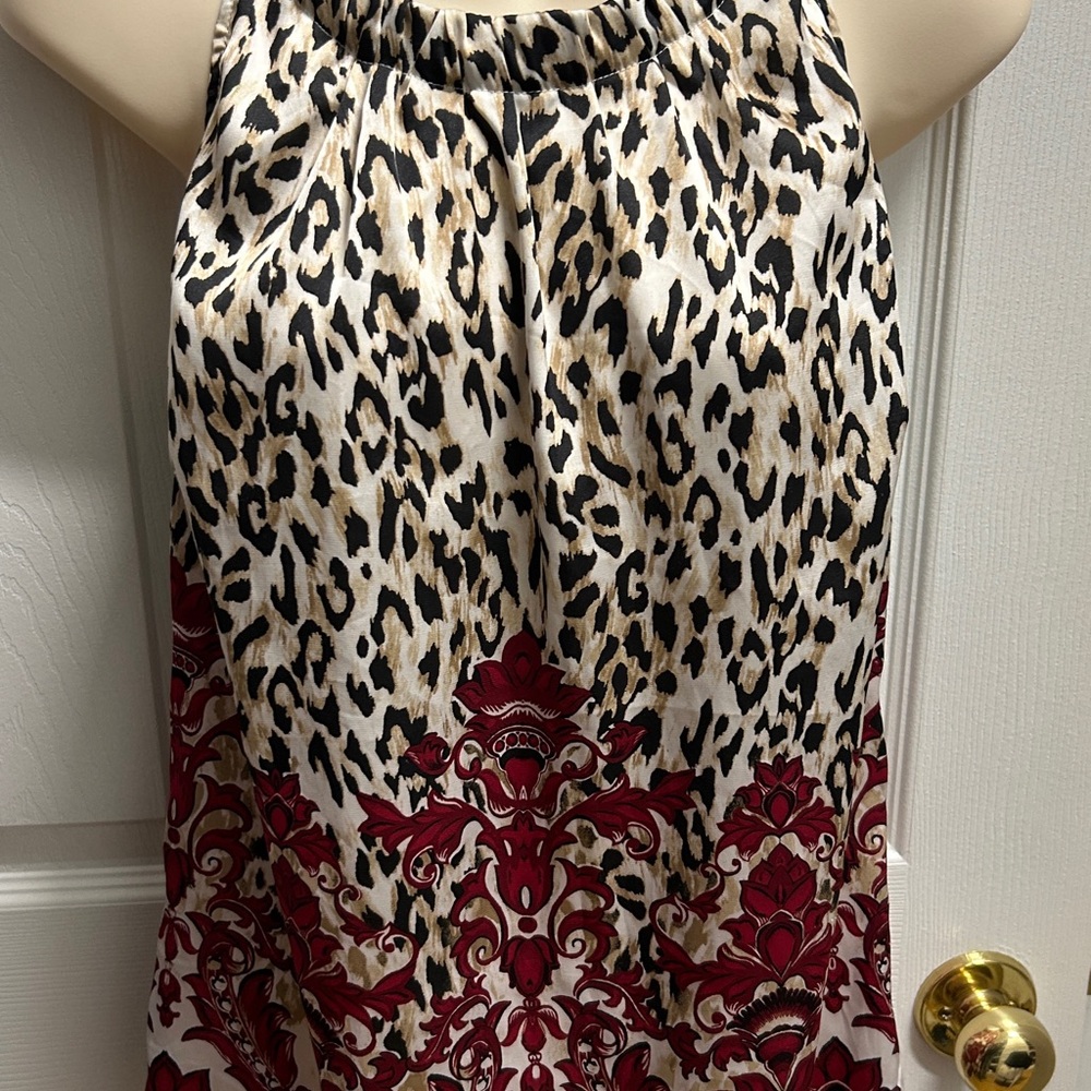 White House Black Market Animal Print Blouse- SZ Med - Pre-owned - Ladies